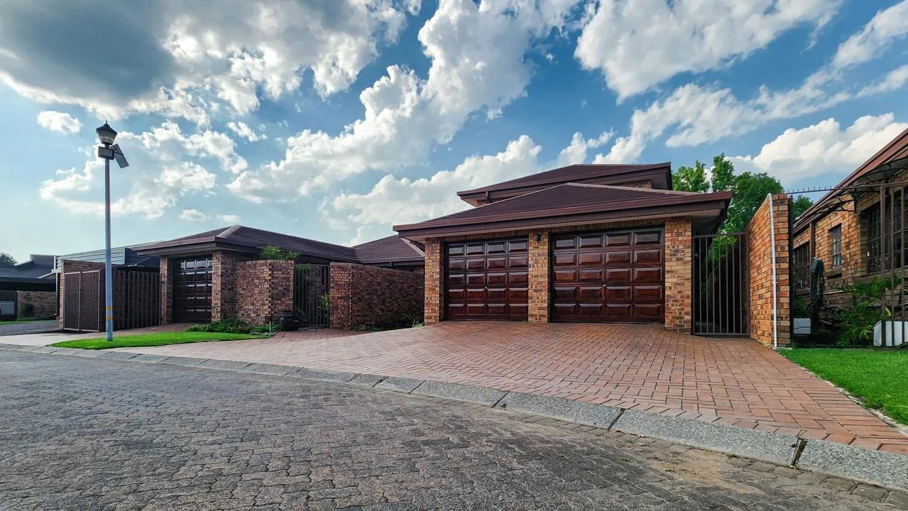 3 Bedroom House for sale in Sasolburg Ext 4