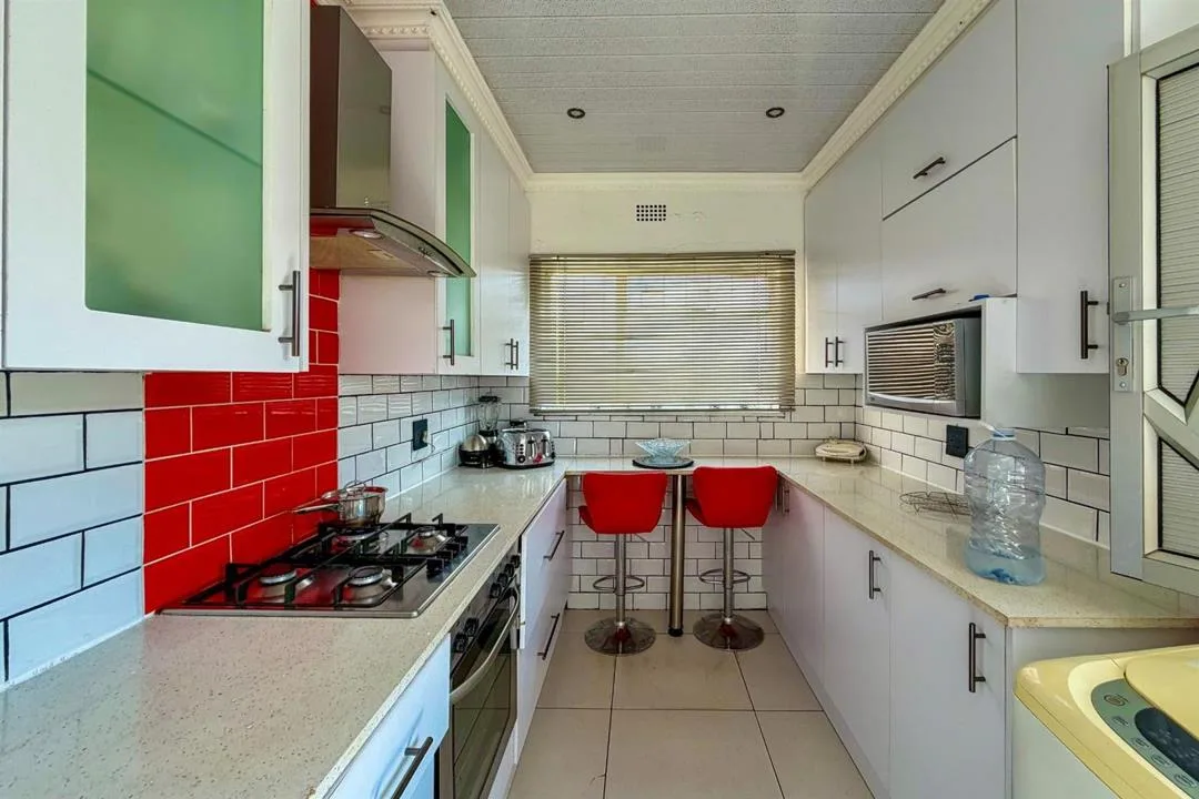 3 Bedroom House for sale in Scheepershoogte