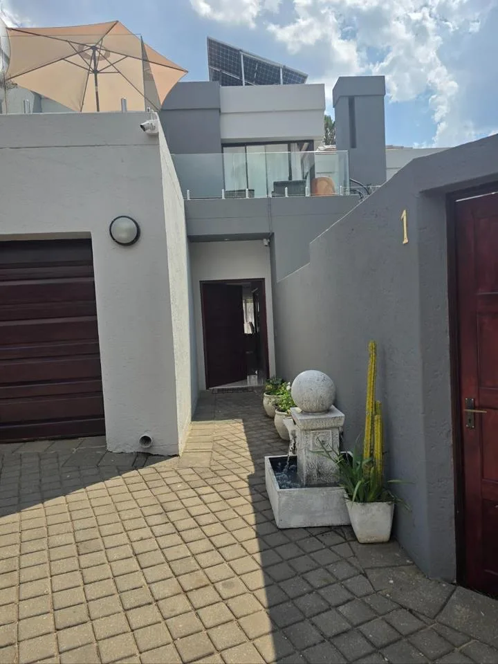 1 Bedroom Apartment / flat to rent in Bedfordview