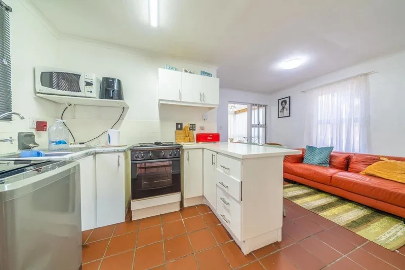 2 Bedroom Apartment / flat to rent in La Colline