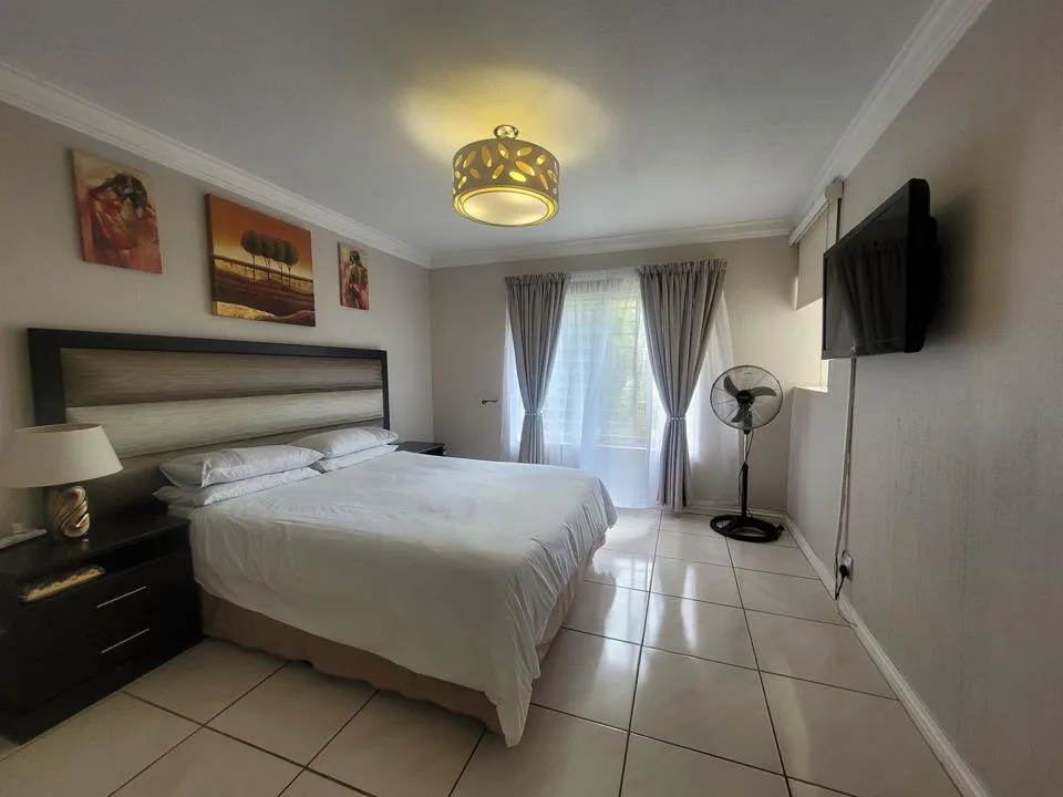 2 Bedroom Apartment / flat to rent in Morningside