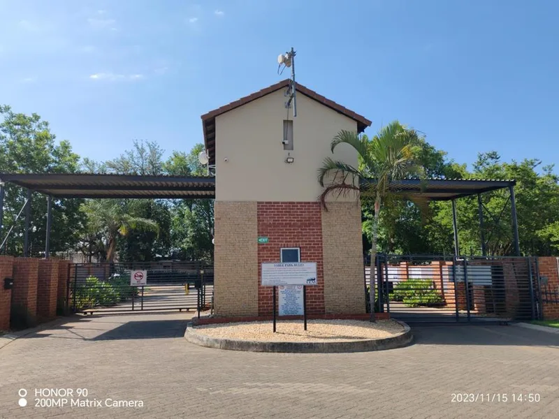 3 Bedroom Apartment / flat for sale in Waterval East