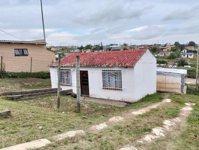2 Bedroom House for sale in Mdantsane Nu 2