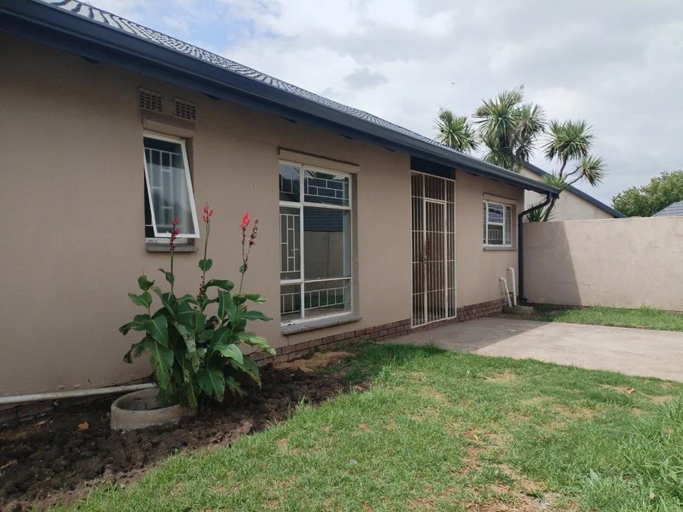 3 Bedroom Townhouse to rent in Secunda