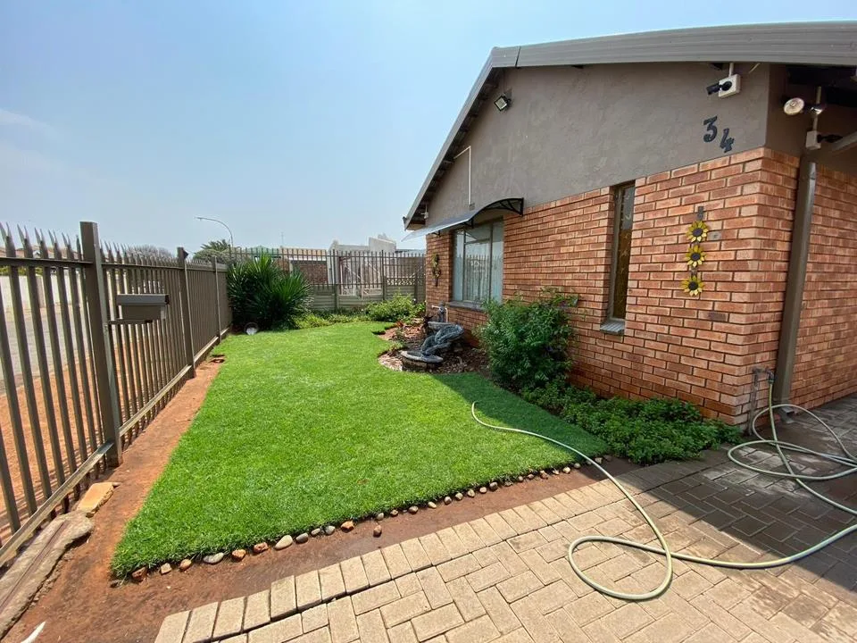 3 Bedroom House for sale in Northview