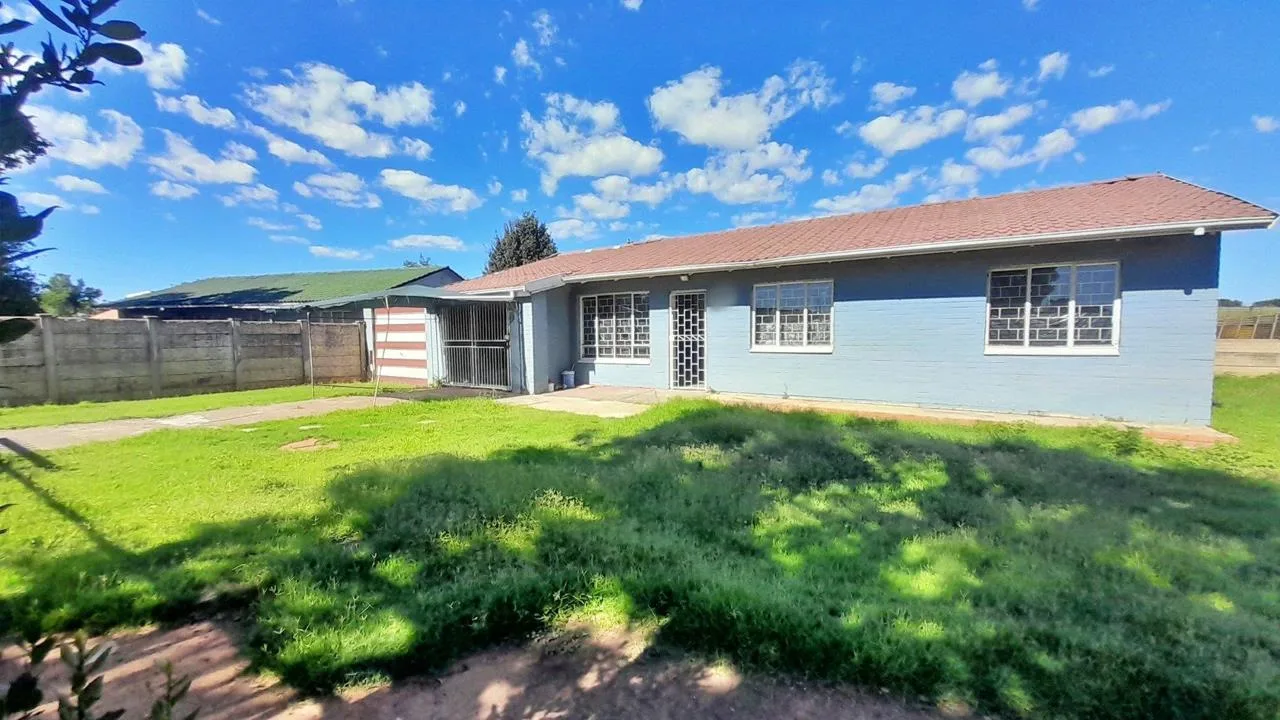 4 Bedroom House for sale in Fauna