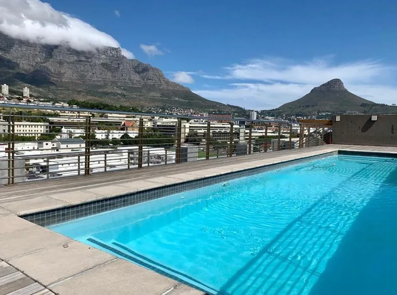 2 Bedroom Apartment / flat to rent in Zonnebloem