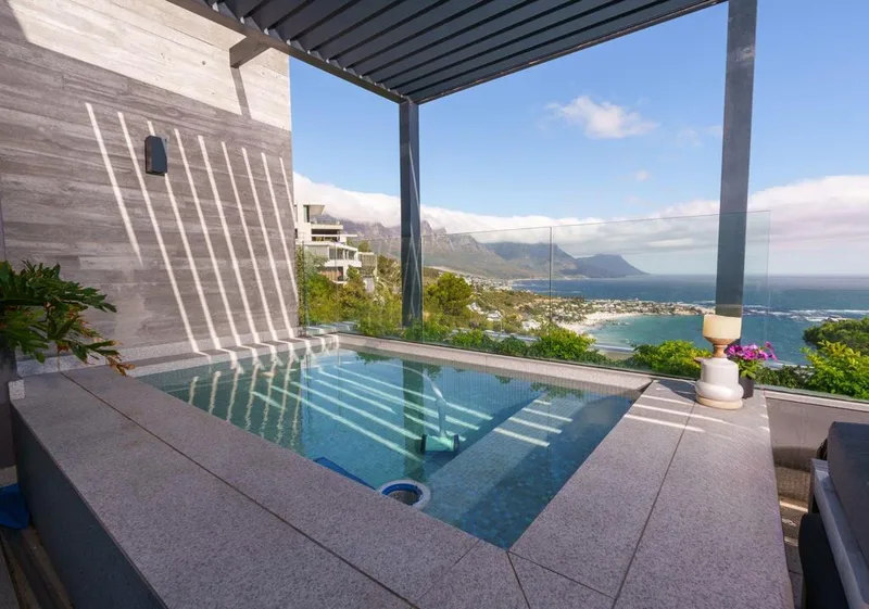 3 Bedroom House to rent in Clifton