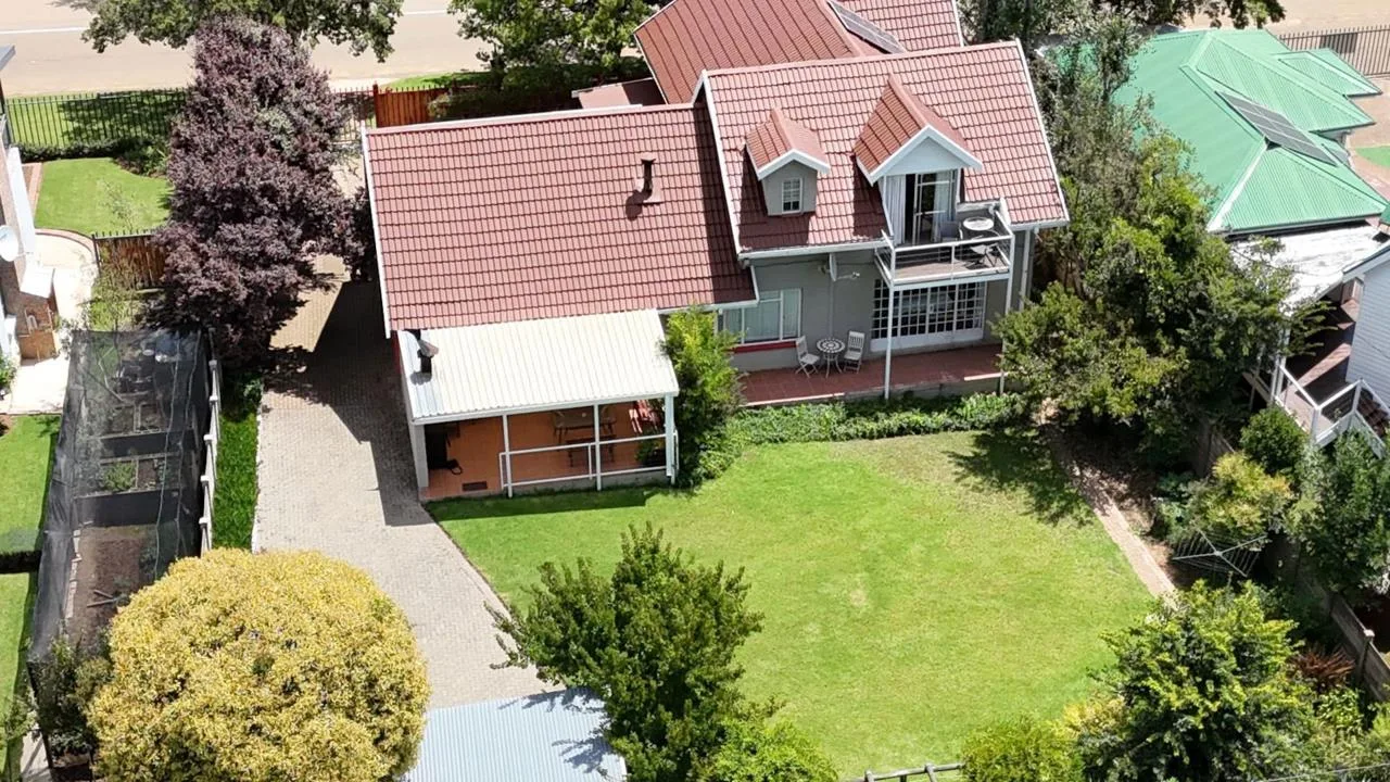 5 Bedroom House for sale in Clarens