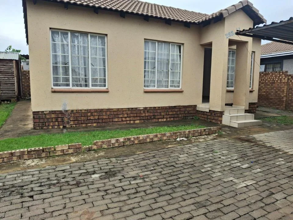 3 Bedroom House for sale in South View