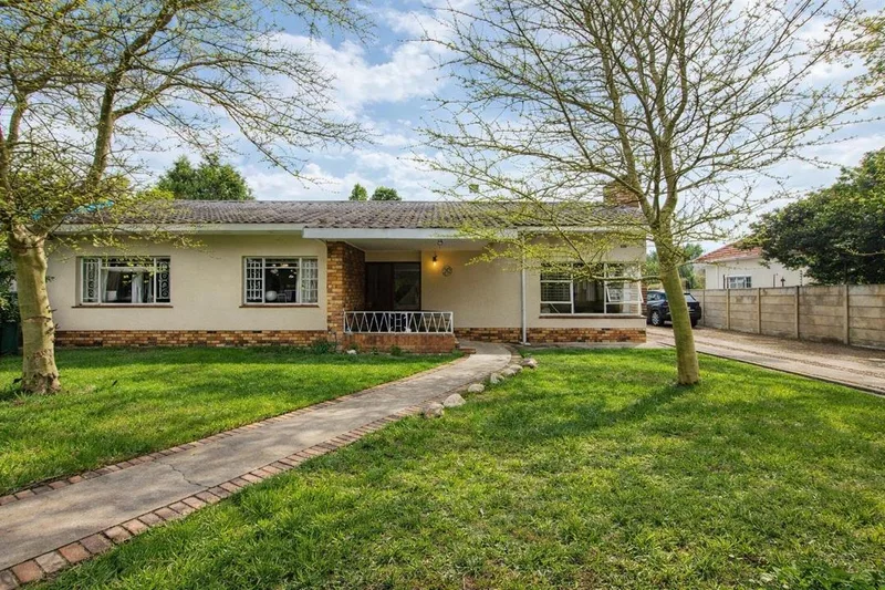 4 Bedroom House to rent in Stellenbosch Central