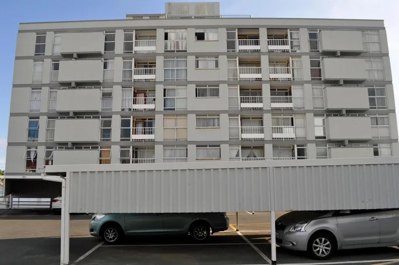 2 Bedroom Apartment / flat to rent in Strand Central
