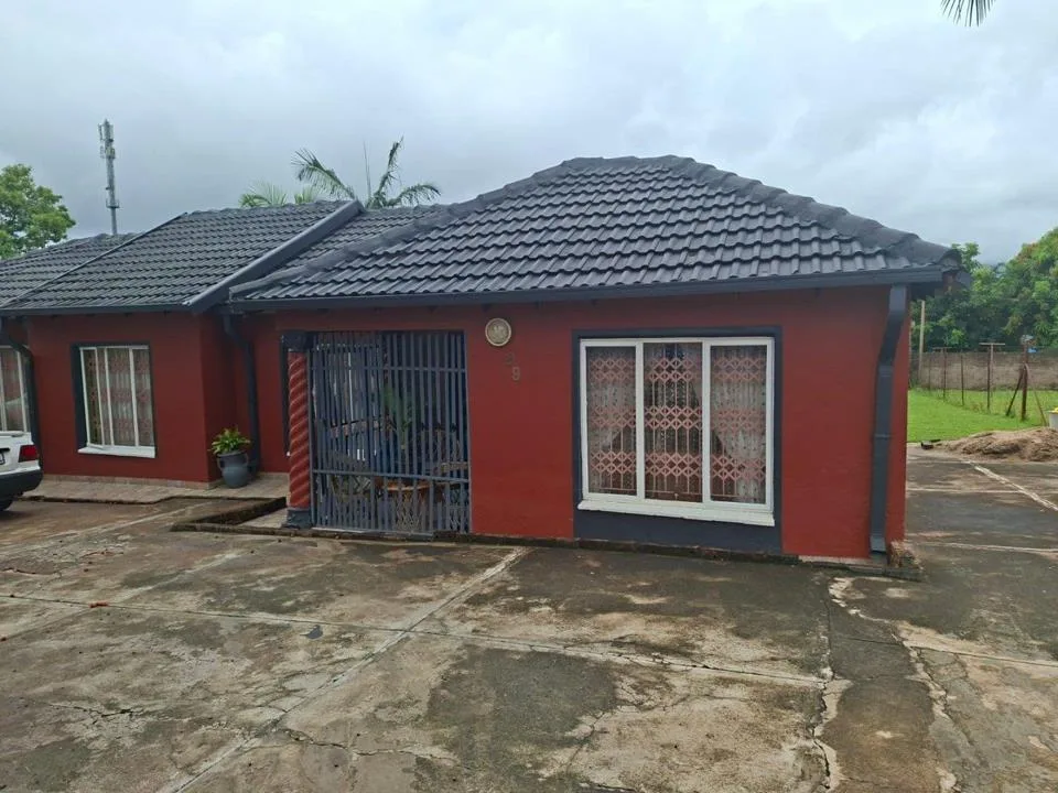 3 Bedroom House for sale in Florapark