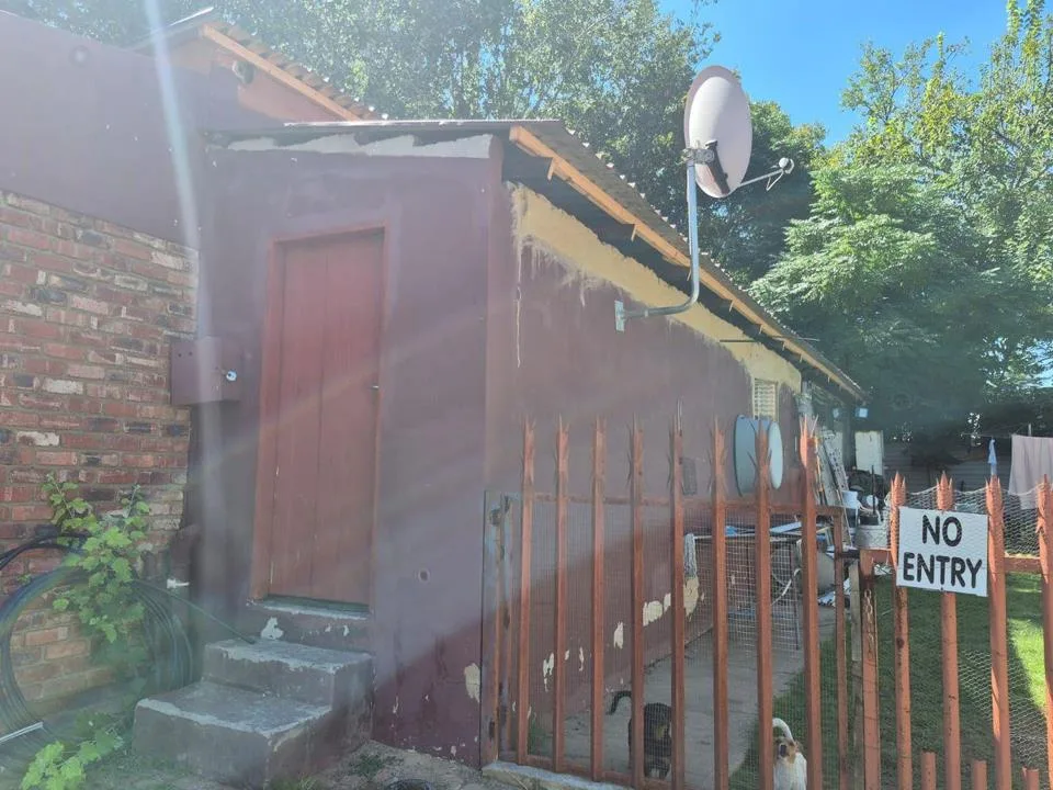8 Bedroom Townhouse for sale in Parys