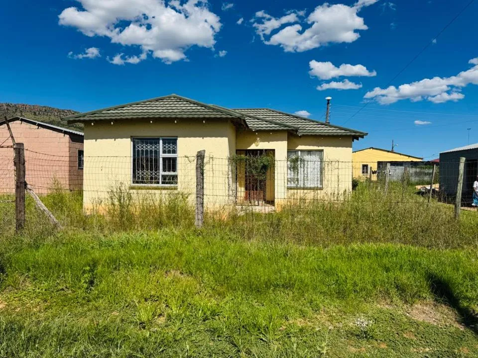 3 Bedroom House for sale in Ezibeleni