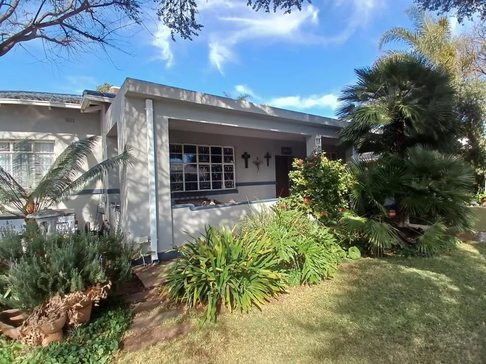 4 Bedroom House for sale in Herlear