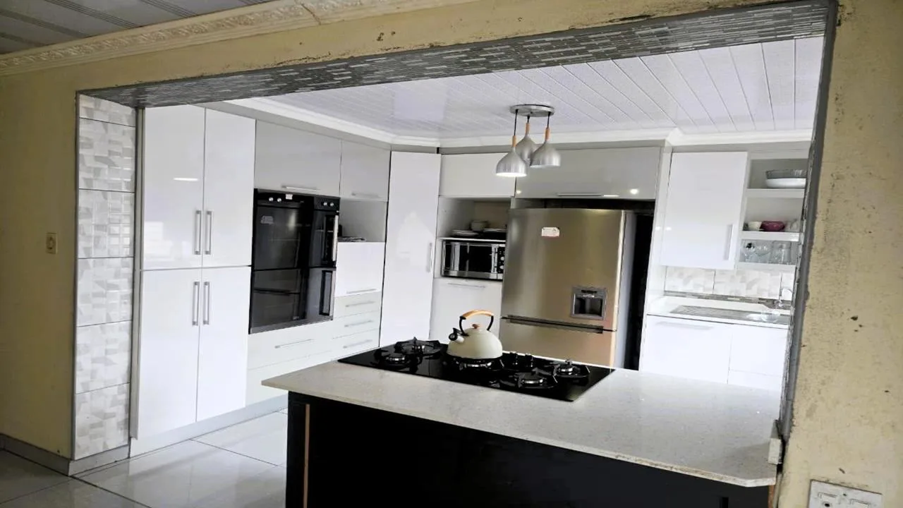 3 Bedroom Townhouse for sale in Louis Trichardt