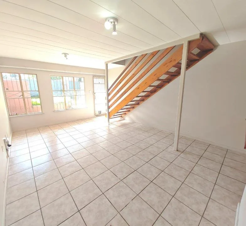 2 Bedroom Apartment / flat for sale in Navalsig