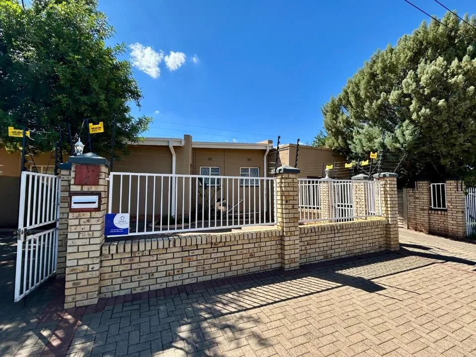 3 Bedroom House for sale in South Ridge