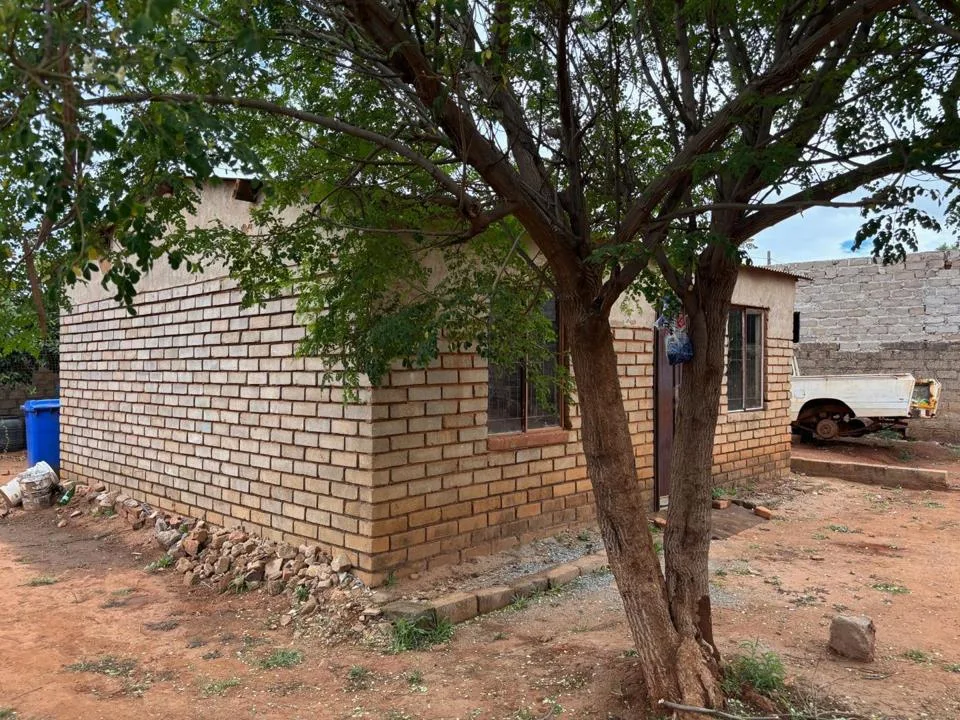 2 Bedroom House for sale in Mokopane Central