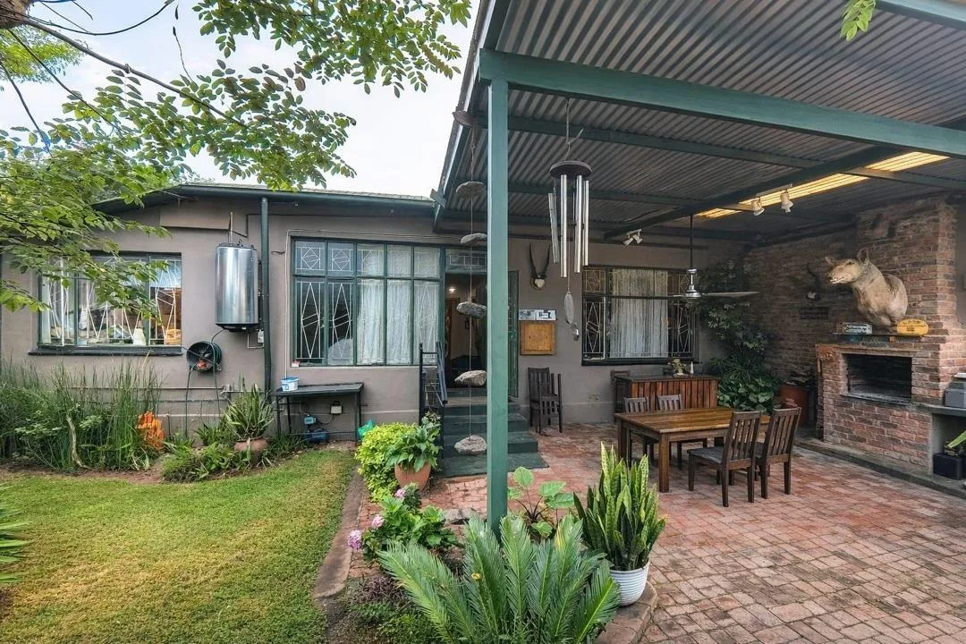 4 Bedroom House for sale in Modimolle