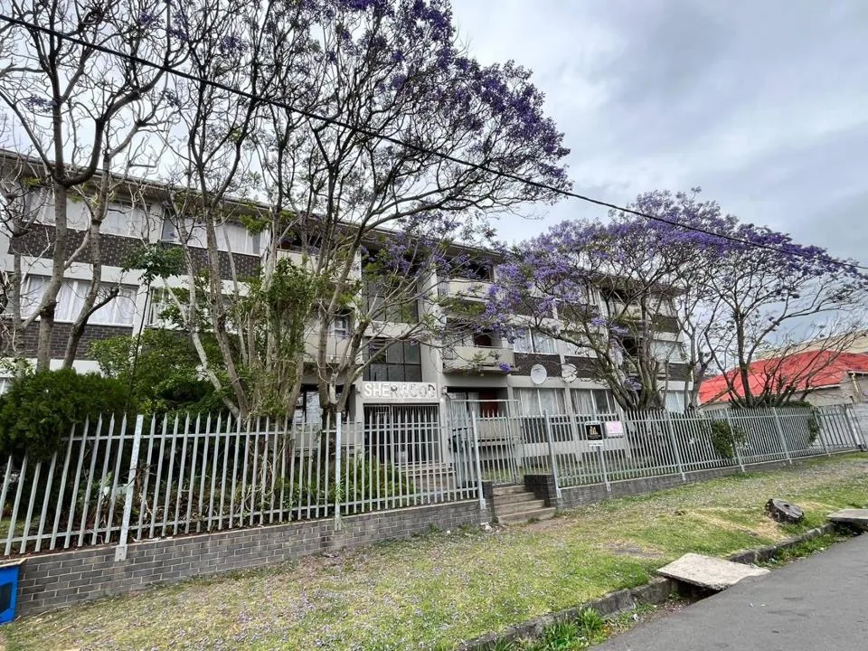 2 Bedroom Apartment / flat for sale in Southernwood