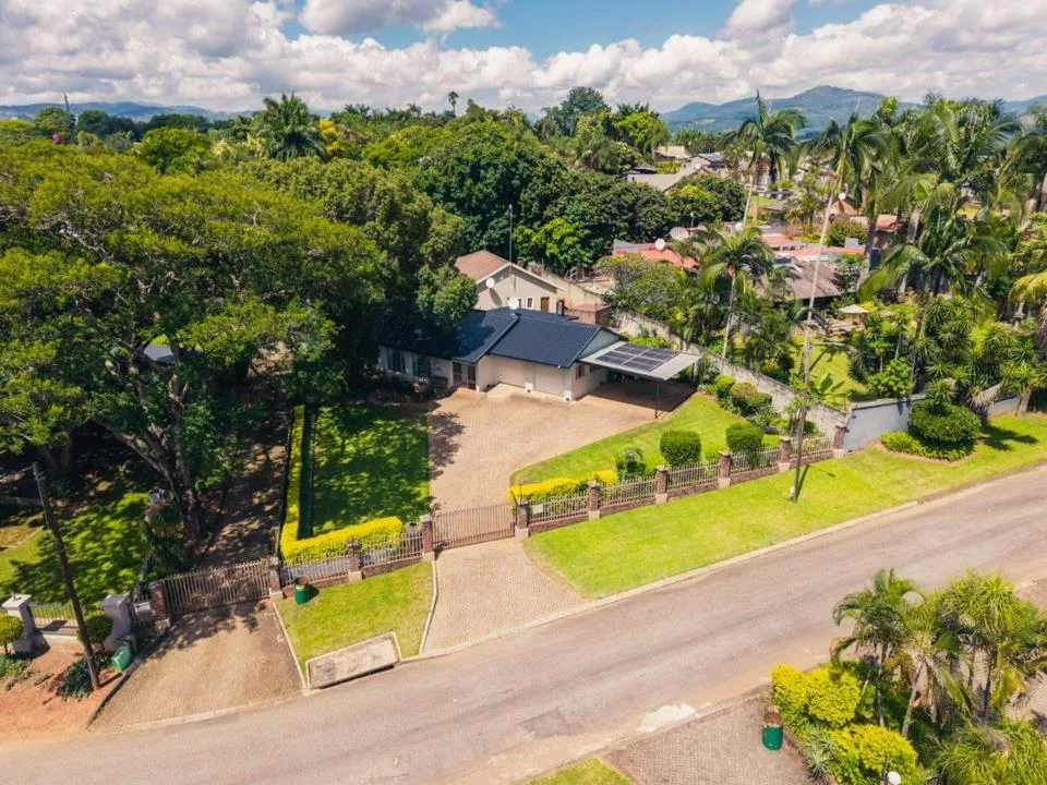 3 Bedroom House for sale in Aquapark