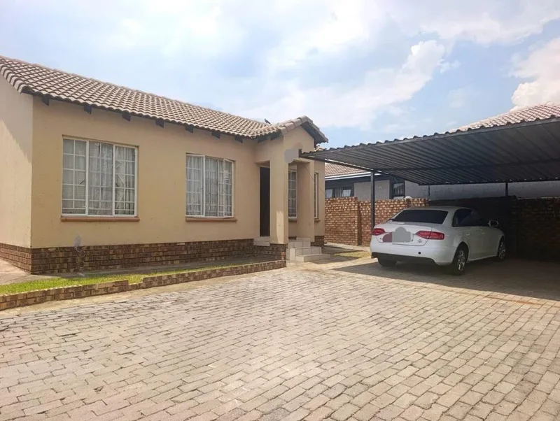 3 Bedroom House for sale in Tasbet Park