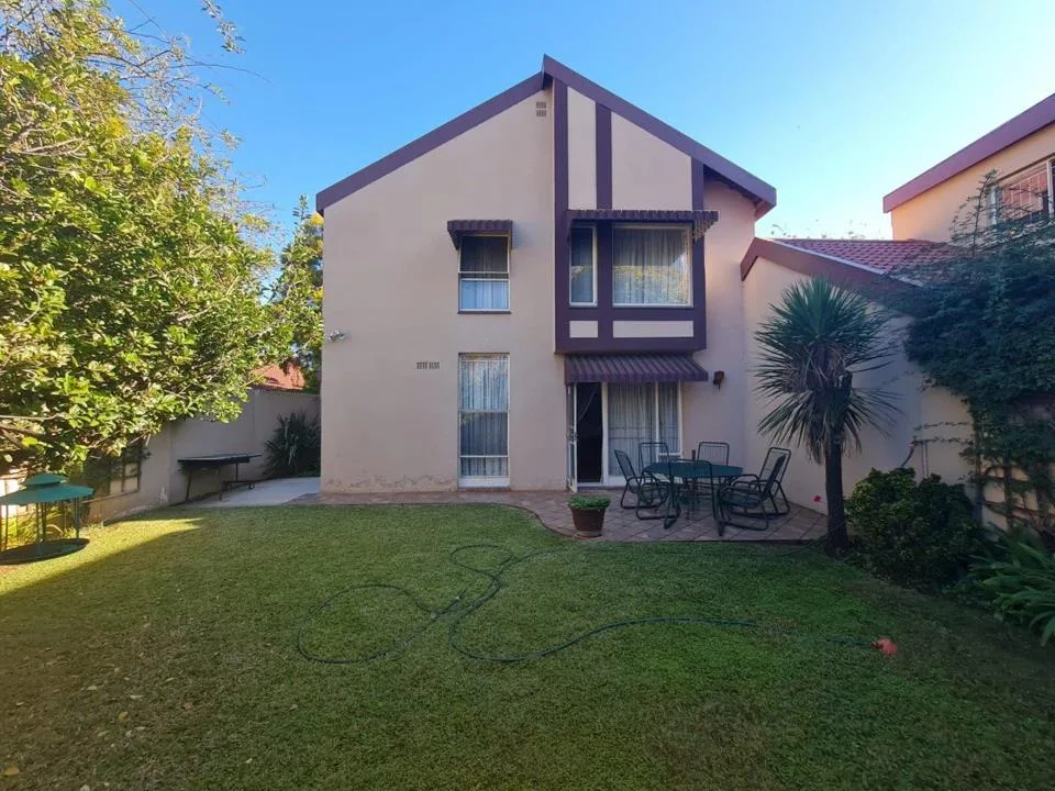3 Bedroom Townhouse for sale in Potchefstroom Central
