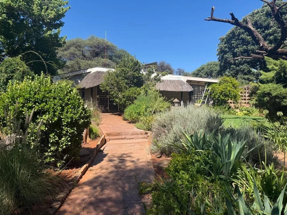 3 Bedroom House for sale in Kuruman