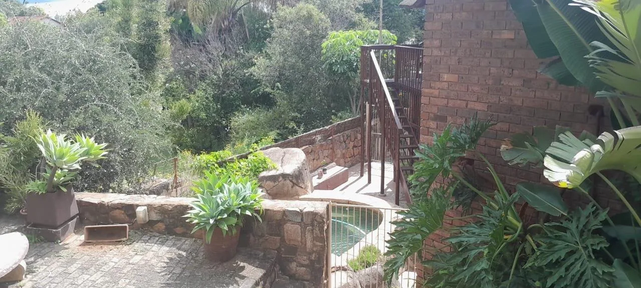 4 Bedroom House for sale in Elandsrand