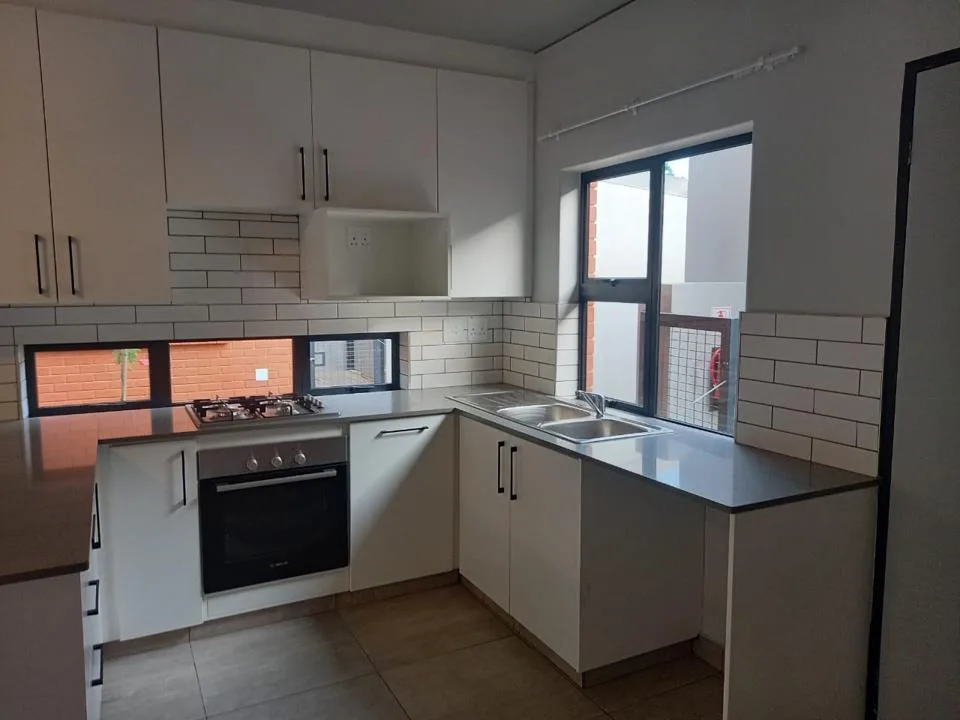 3 Bedroom Townhouse to rent in Olympus AH