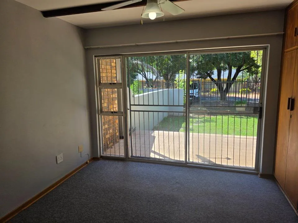 2 Bedroom Townhouse for sale in Fichardt Park