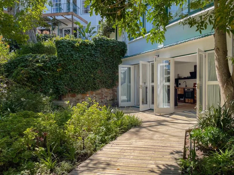 1 Bedroom Apartment / flat to rent in Hout Bay Central