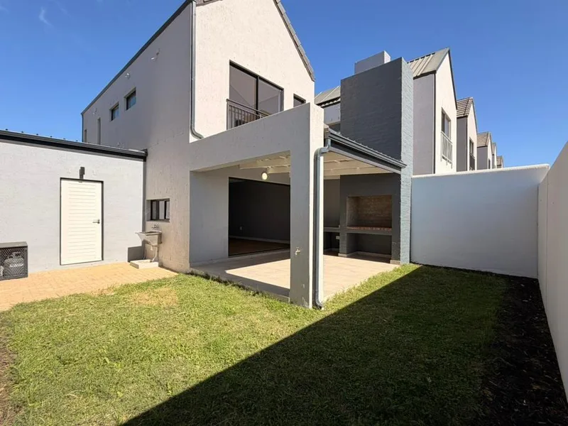 2 Bedroom Townhouse to rent in Newinbosch