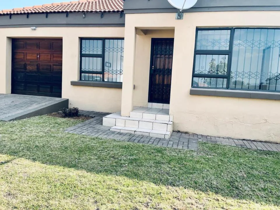 3 Bedroom House to rent in Jackaroo Park