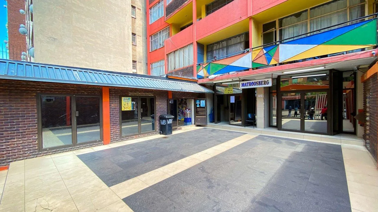 5 Bedroom Apartment / flat to rent in Hillbrow