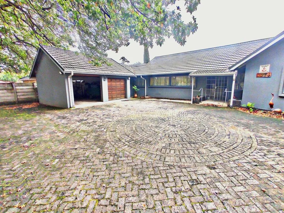 5 Bedroom House for sale in Sasolburg Ext 4