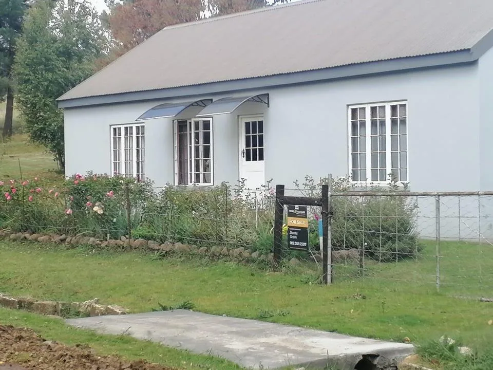 2 Bedroom House for sale in Rhodes