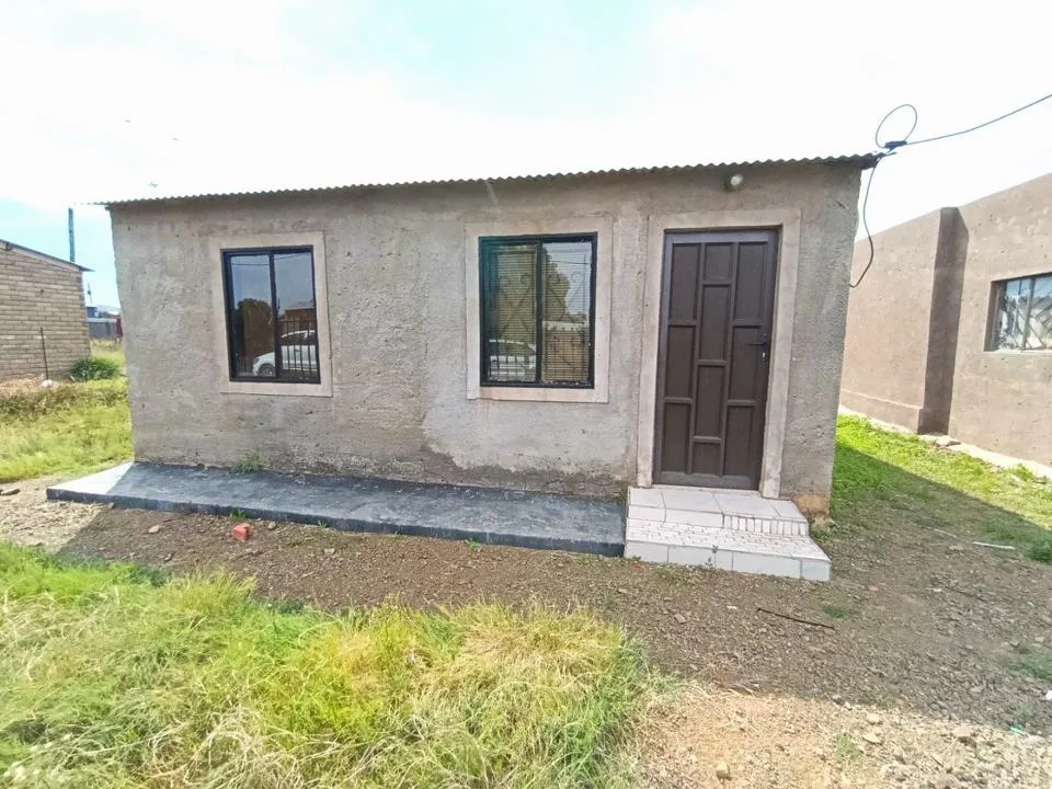2 Bedroom House for sale in Rodenbeck