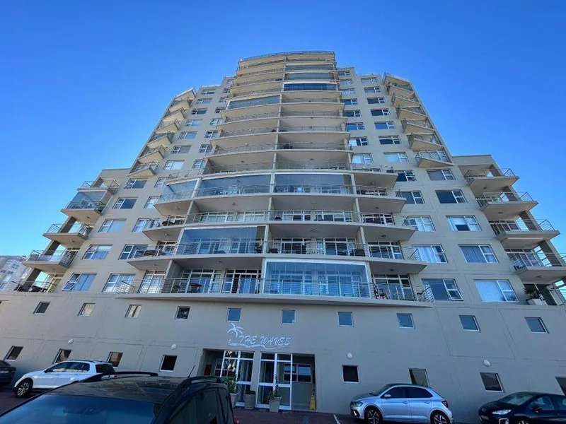 2 Bedroom Apartment / flat to rent in Beachfront