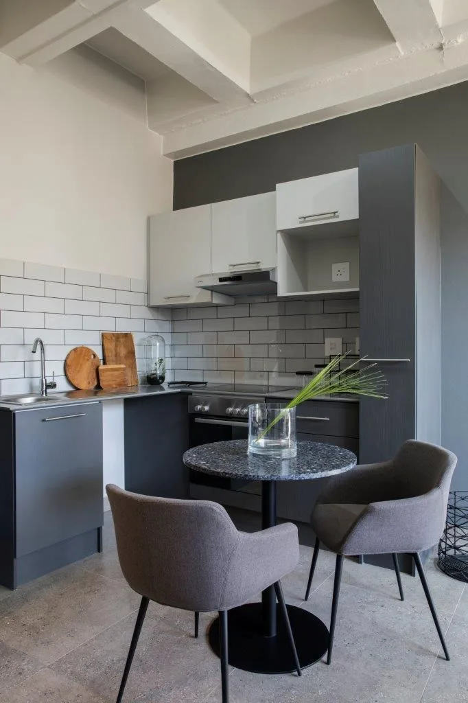 1 Bedroom Apartment / flat to rent in Sandton Central