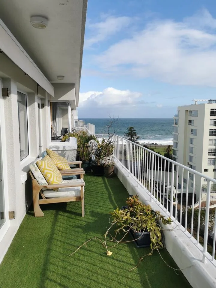 1 Bedroom Apartment / flat to rent in Sea Point