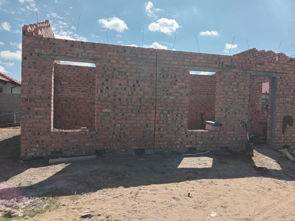 3 Bedroom House for sale in Raceway