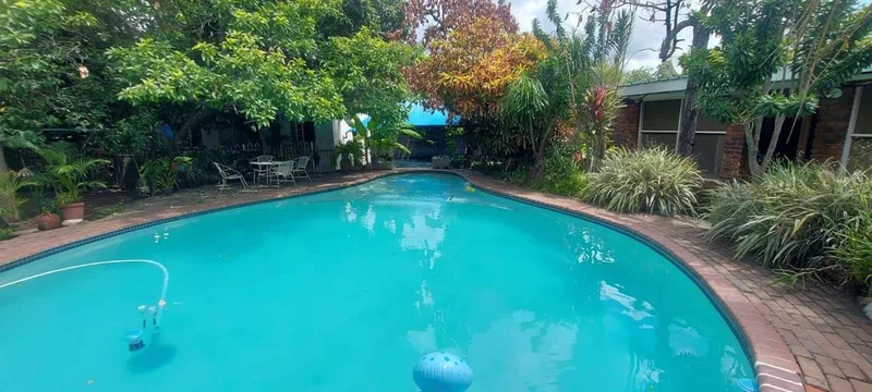 5 Bedroom House for sale in Phalaborwa