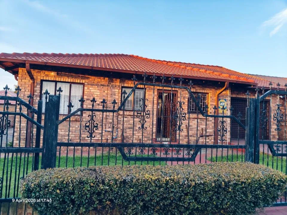 3 Bedroom House for sale in Witbank Ext 10