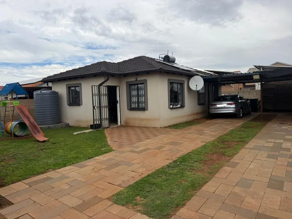 3 Bedroom House to rent in Protea Glen