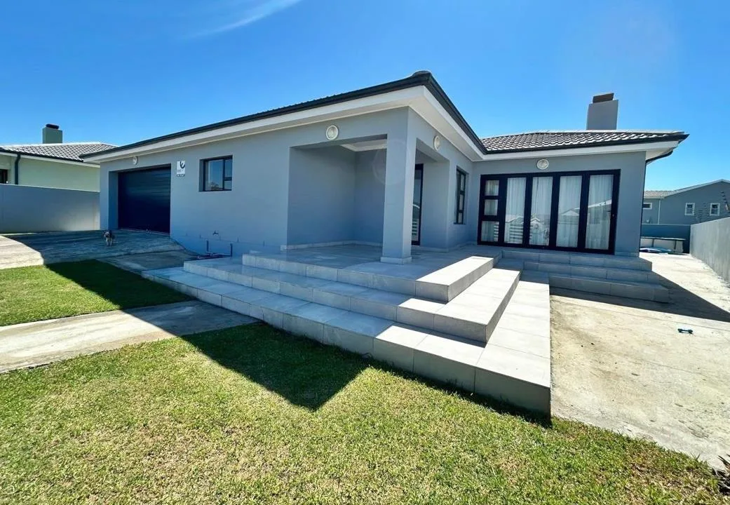 3 Bedroom House for sale in Fountains Estate