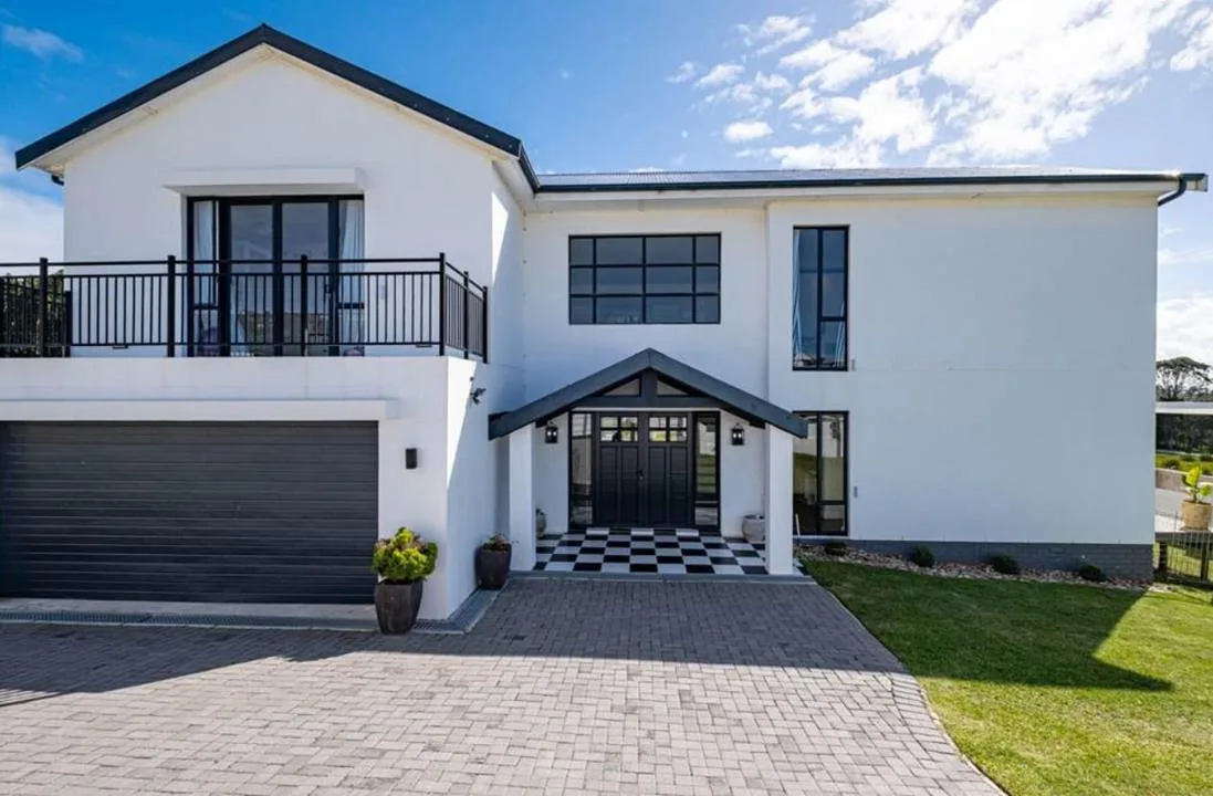 5 Bedroom House for sale in Royalston Residential Estate & Wildlife Reserve