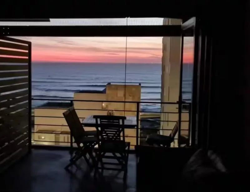 1 Bedroom Townhouse to rent in Bloubergstrand